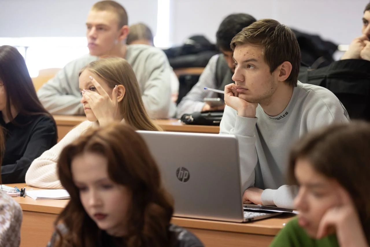 Изображение к публикации