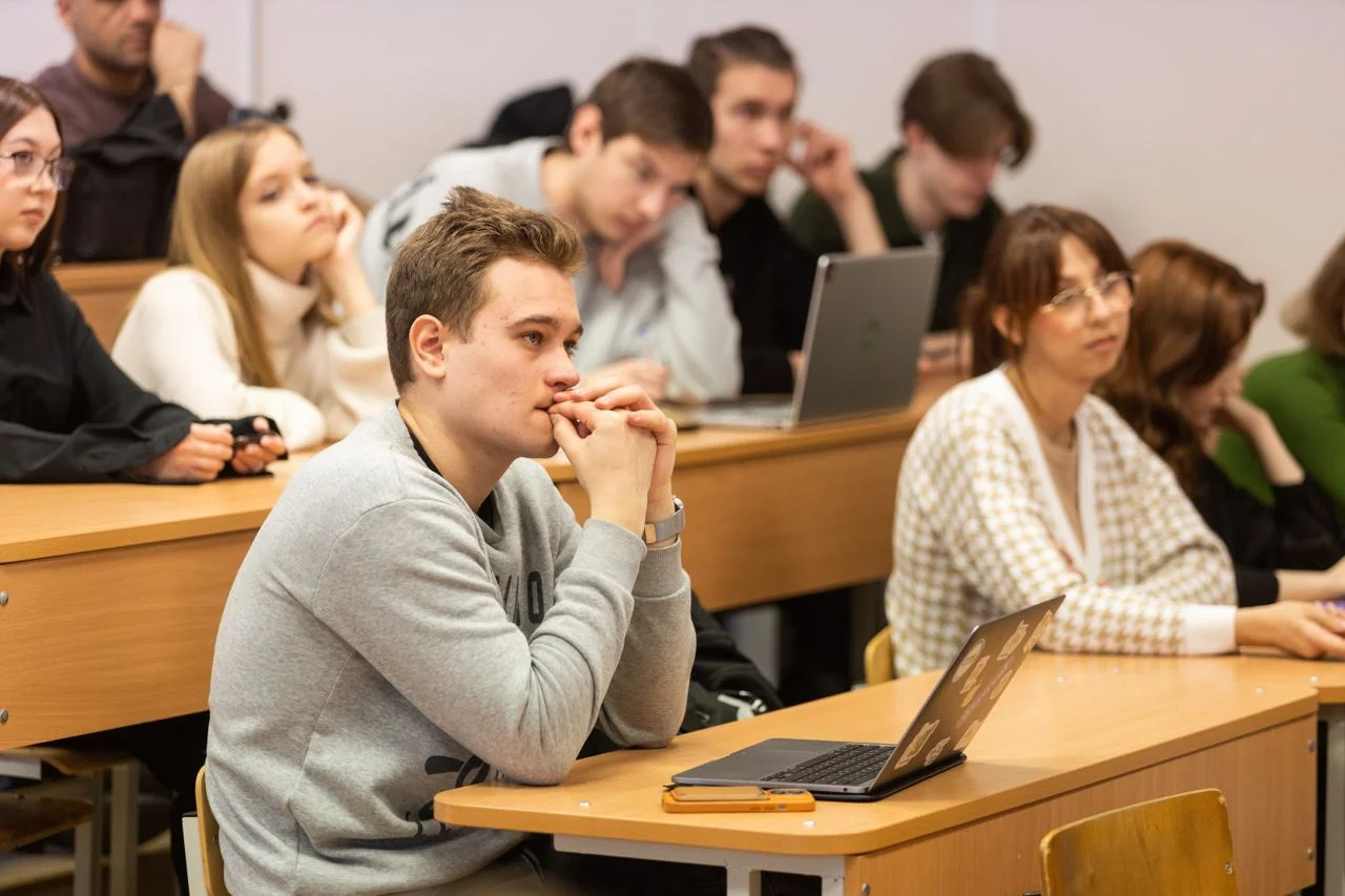 Изображение к публикации